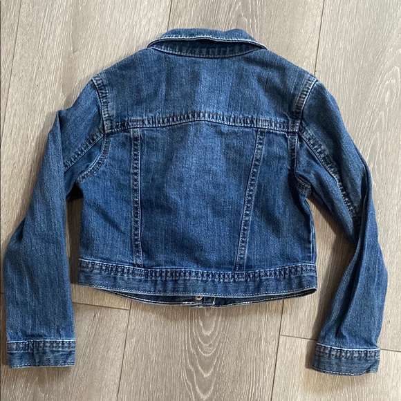 OshKosh B'gosh Blue Denim Jacket Jean Coat Girls Size 5 Sz 5T Button Small Crop - Picture 4 of 4
